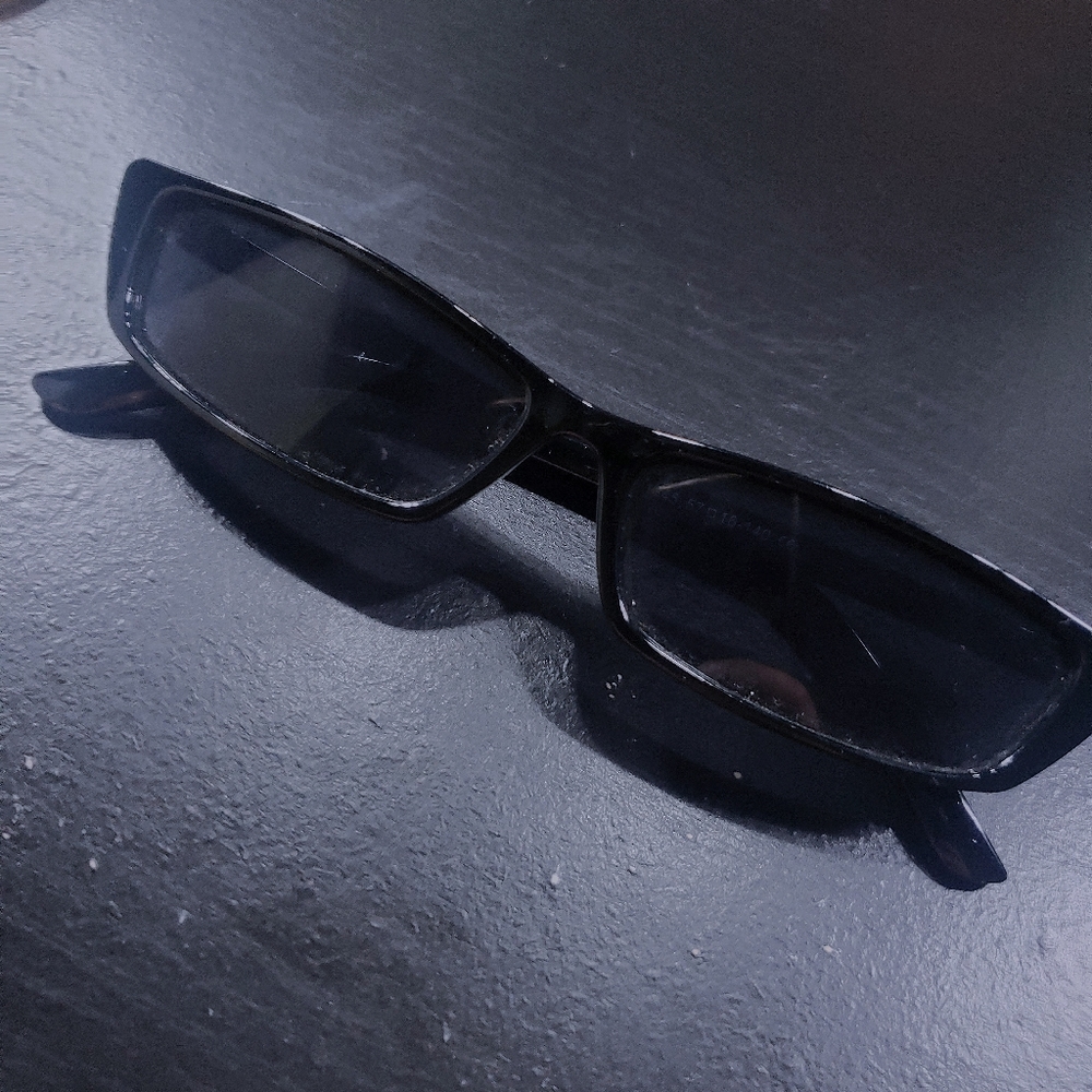 Chic sunglasses bundles - Picture 2 of 4